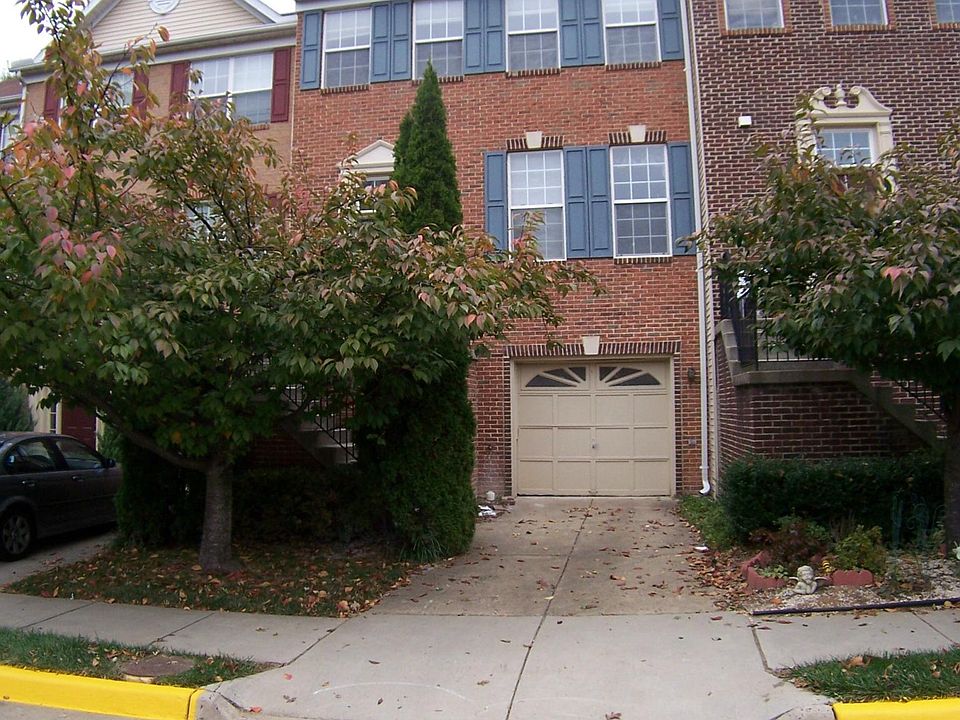 1st image of 9526 Daniel Lewis Ln