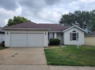 1030 S Missouri Ave, Springfield, MO 65807