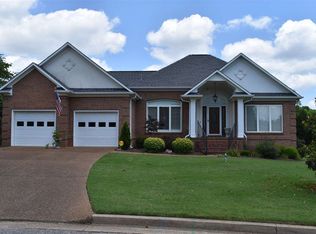 48 Mill Creek Cv, Jackson, TN 38305