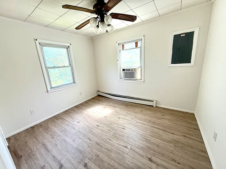 227 Teal Rd — Photo 7