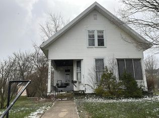 745 Dayton Ave, Washington Court House, OH 43160