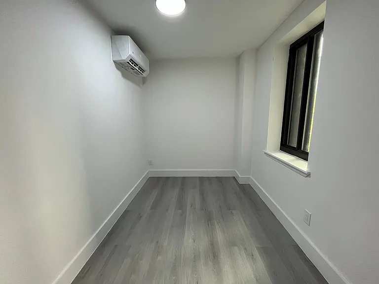 300 E 96th St #2A — Photo 5