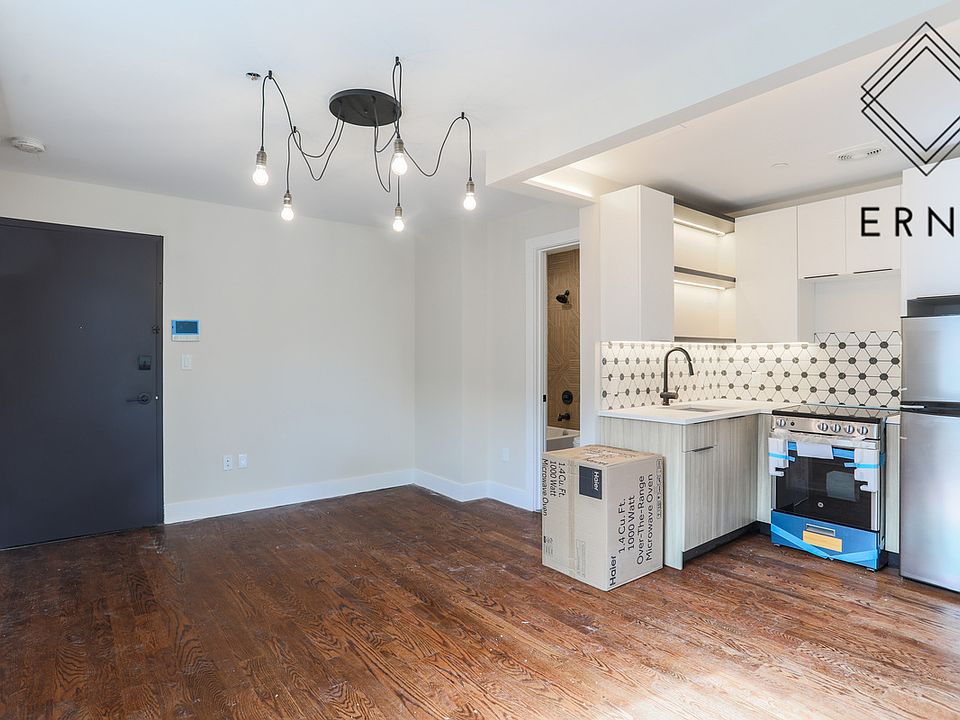 1st image of 659 Hancock St #2U