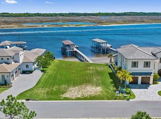 1213 Delfino Dr, Jacksonville, FL 32225
