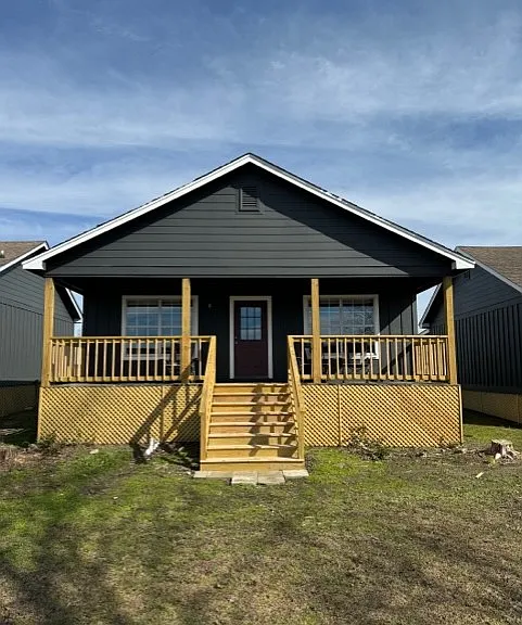229 Graduate Hill Dr — Photo 1