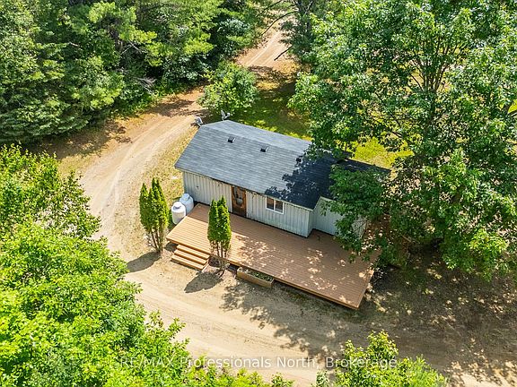 4th image of 1468 Barry Line Rd