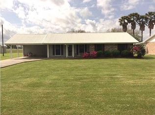 1079 Sidney Guidry Rd, Saint Martinville, LA 70582