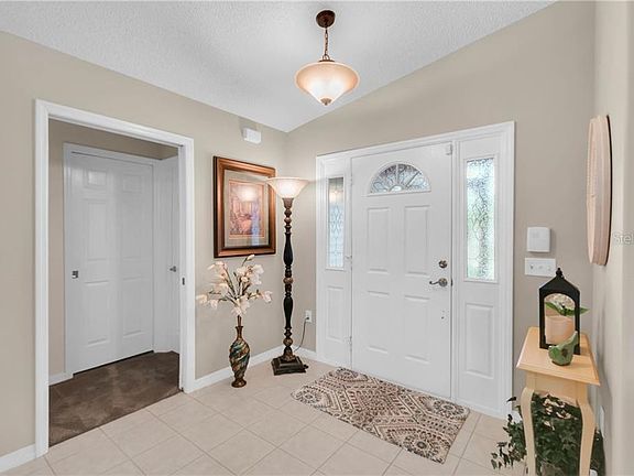 5th image of 32853 Timberwood Dr