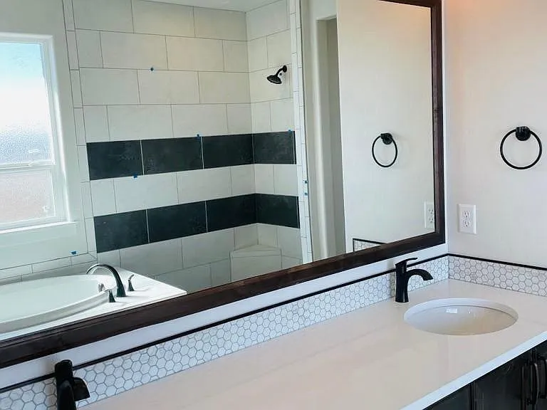 2517 E Ashlar Dr — Photo 15