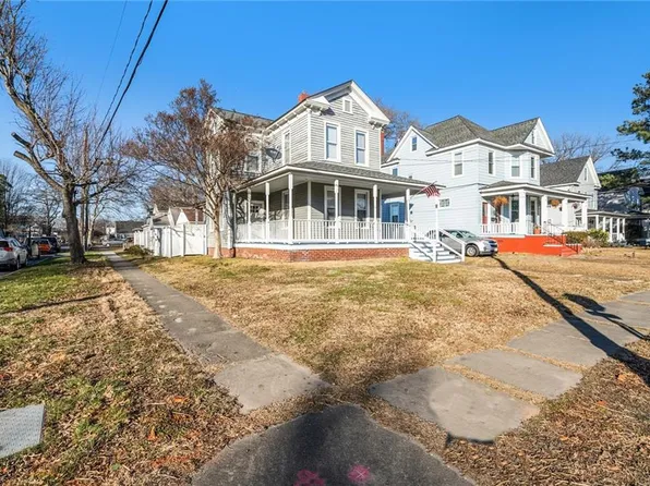 1201 Holly Ave, Chesapeake, VA 23324