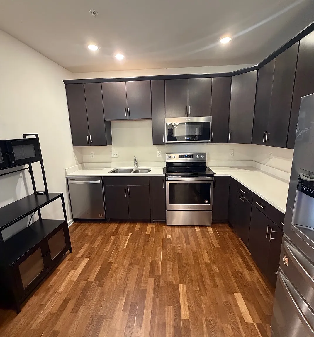 2 bed, 1470 sqft, $3,400 — Photo 3
