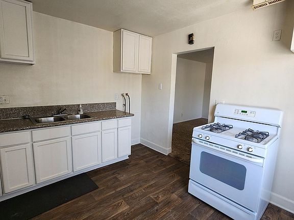 4th image of 207-211 E 13th St #2B-1BA
