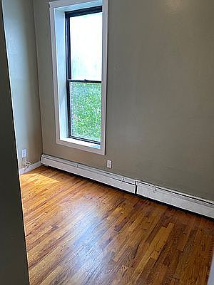 4th image of 234 E 106th St #4CC5