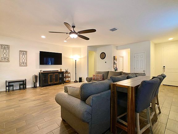 4th image of 3904 E Sourwood Dr