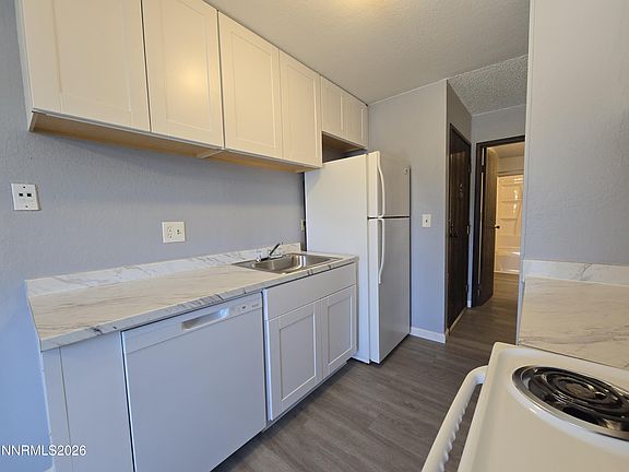 5th image of 4602 Neil Rd APT 76