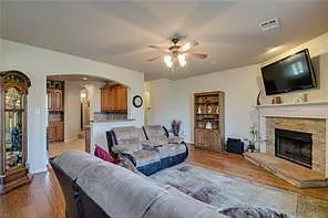 500 Leatherman Dr — Photo 11