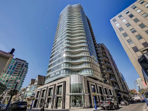 88 Cumberland St #1805, Toronto, ON M5R 0C8