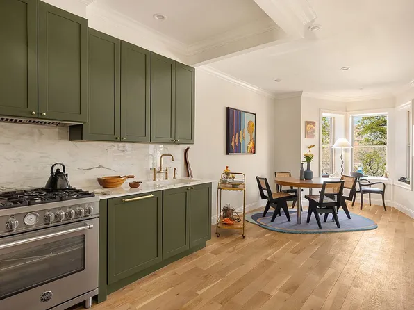 300 5th St Floor 3, Brooklyn, NY 11215