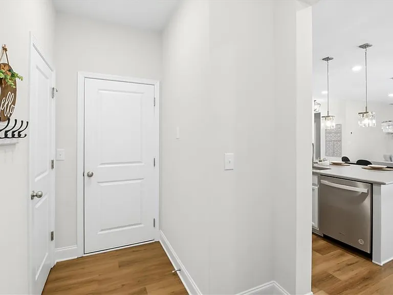 3479 Jasmine Way — Photo 7