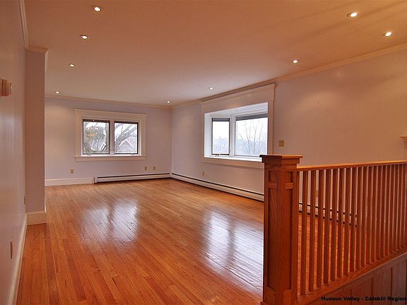 4th image of 13 Latham Cir