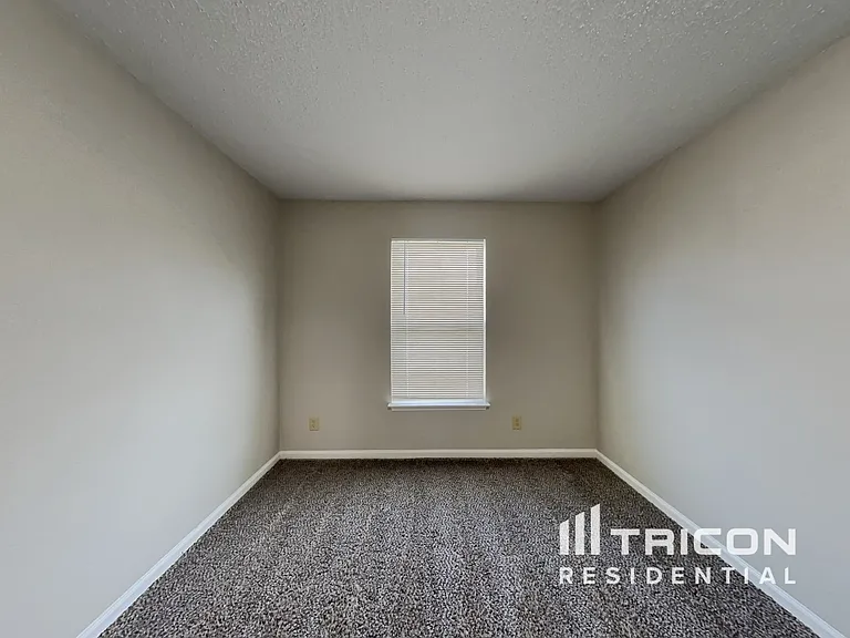6796 W Stansbury Blvd — Photo 10