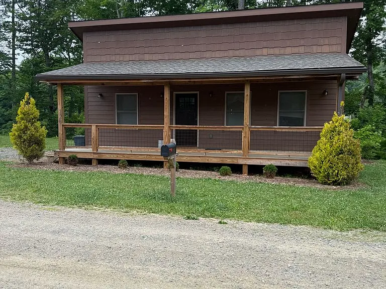 120 Oliver Ln — Photo 17