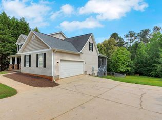 4 Dade Ct, Taylors, SC 29687