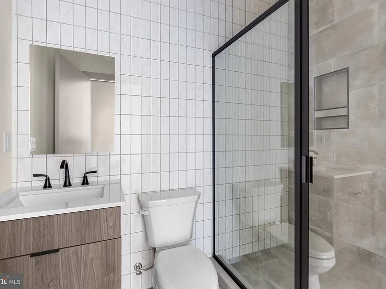 689 N Broad St #203 — Photo 14