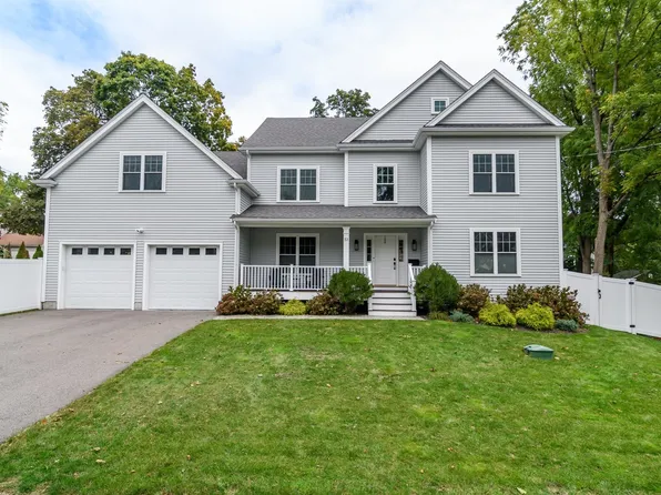 53 Beacon St, Natick, MA 01760