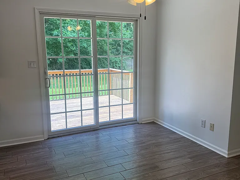 105 Fox Trail Pl — Photo 9