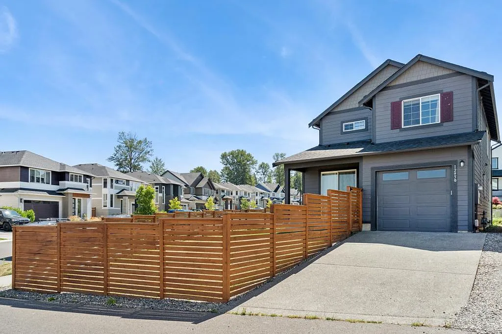 12950 190th Ave. E. - 3 bedrooms — Photo 2
