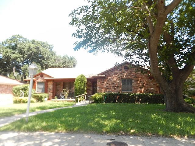 1st image of 5721 Twineing St