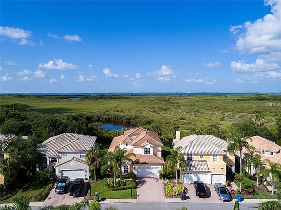 3rd image of 10622 Cape Hatteras Dr