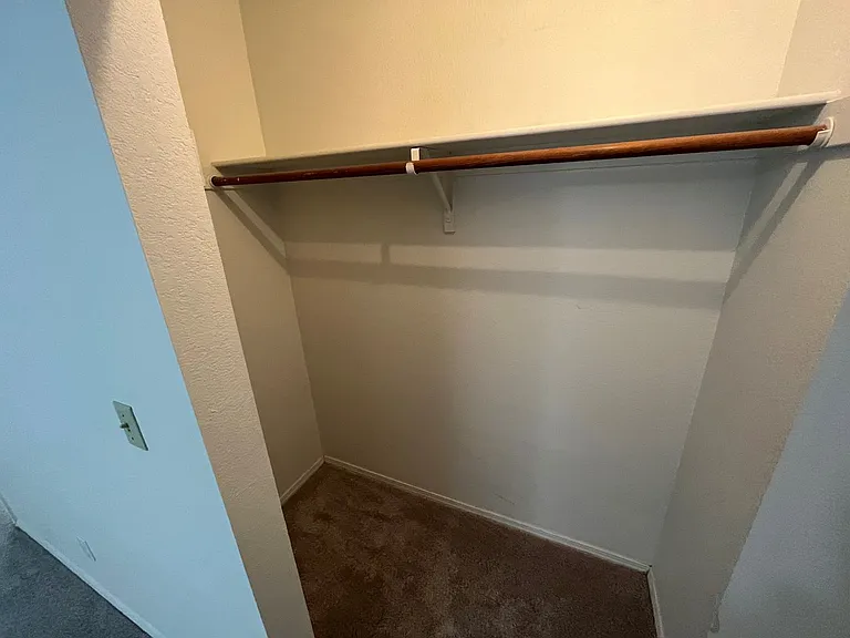 1621 Ash Ave — Photo 14