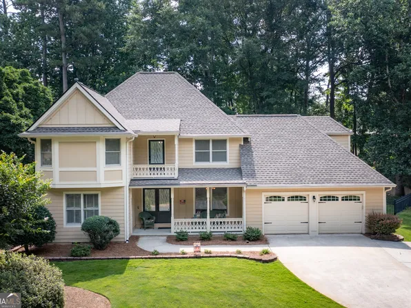 148 Lakeside Dr, Peachtree City, GA 30269
