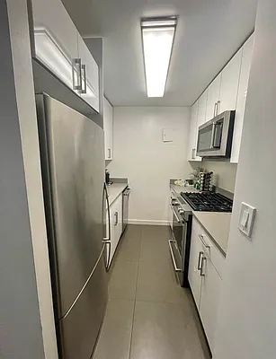 Rented by Olympia House Delaware LP | media 25