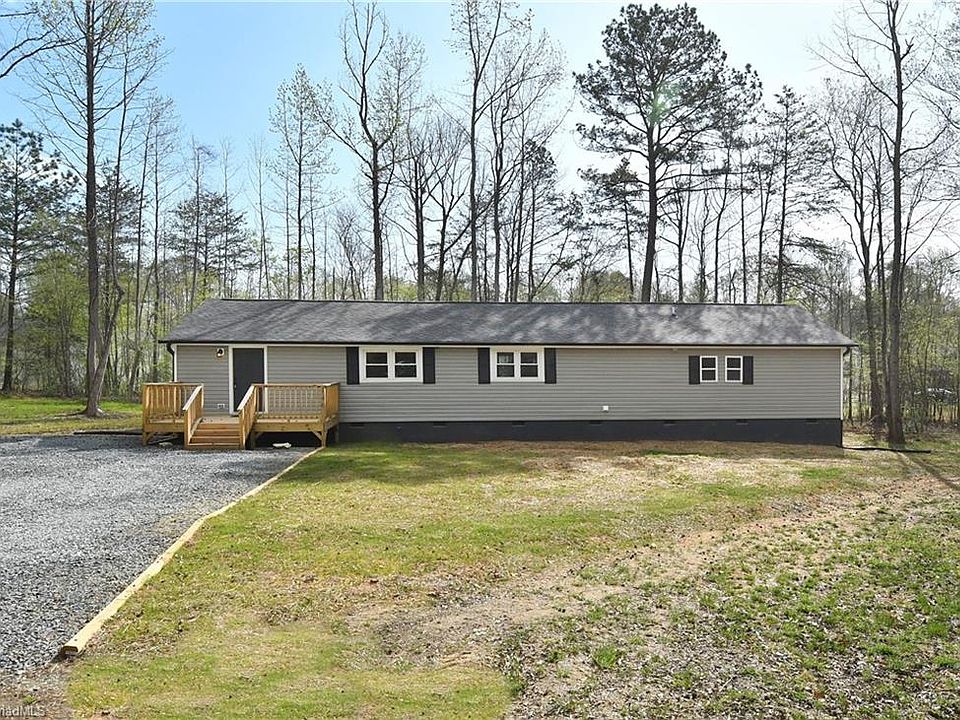 1st image of 140 Overbrook Rd
