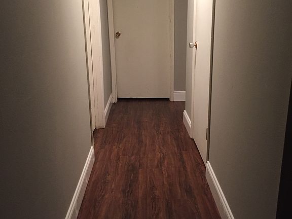 4th image of 628 Broadmoor Dr APT A