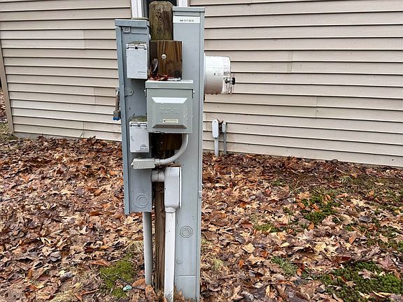 3rd image of N18364 Little Bear Rd