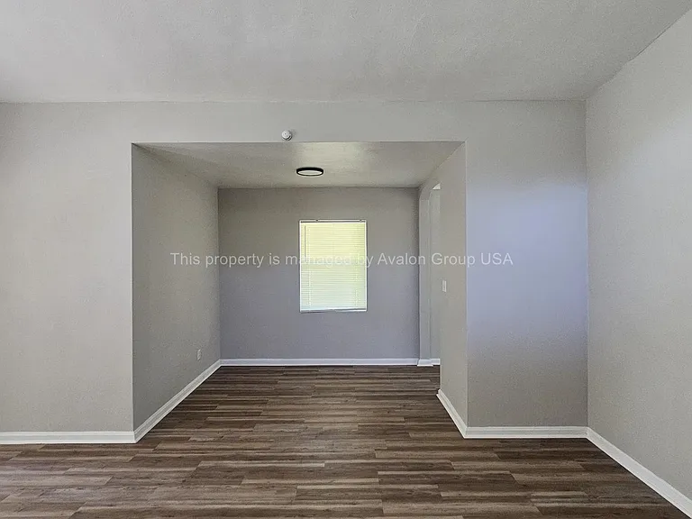 5474 N River Rd — Photo 6