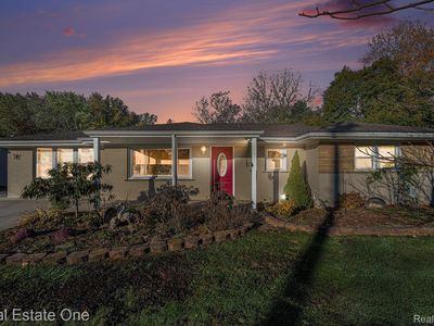 6295 N Beck Rd, Canton, MI, 48187