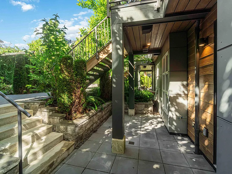 2060 Curling Rd #124 — Photo 8