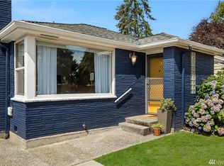 10021 35th Ave SW, Seattle, WA 98146