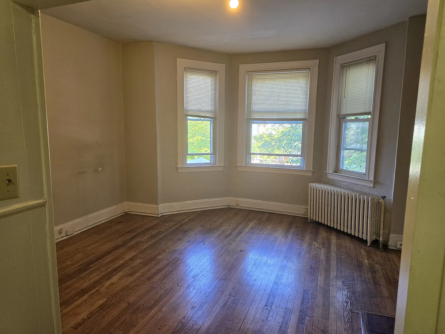 Studio, 400 sqft, $1,095 — Photo 4