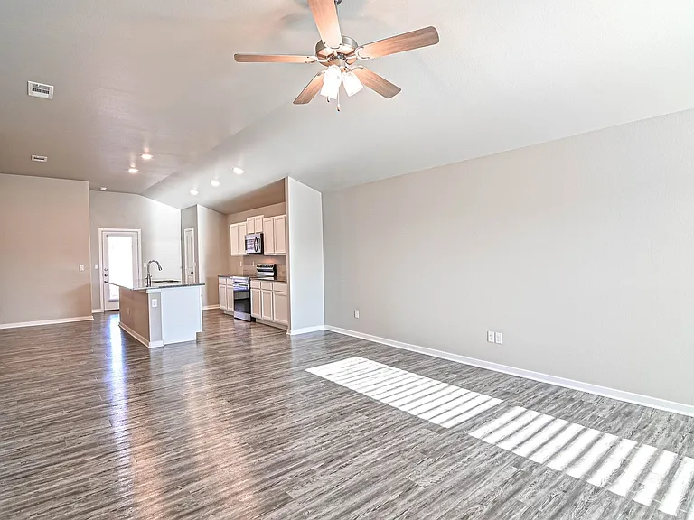 6712 Rio Bravo St — Photo 2