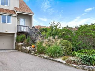 15 Waters Edge, Shirley, NY 11967