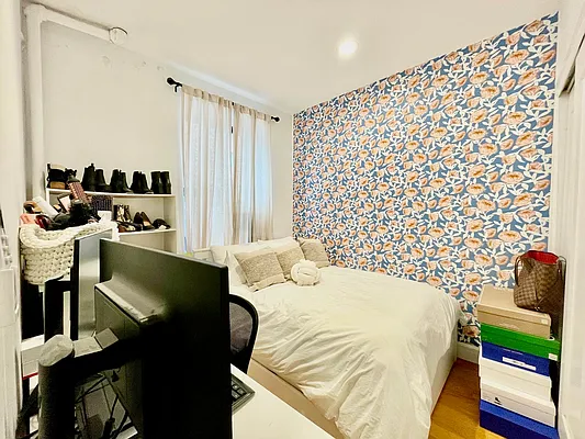 Rented by HOLTON REAL ESTATE INC. | media 5