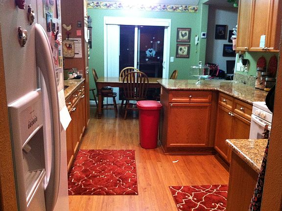 4th image of 2225 Woodhill St NW