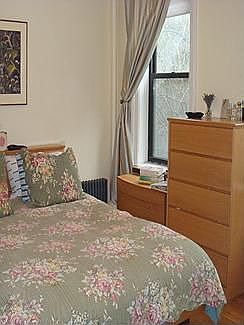 3rd image of 325 E 80th St APT 2A