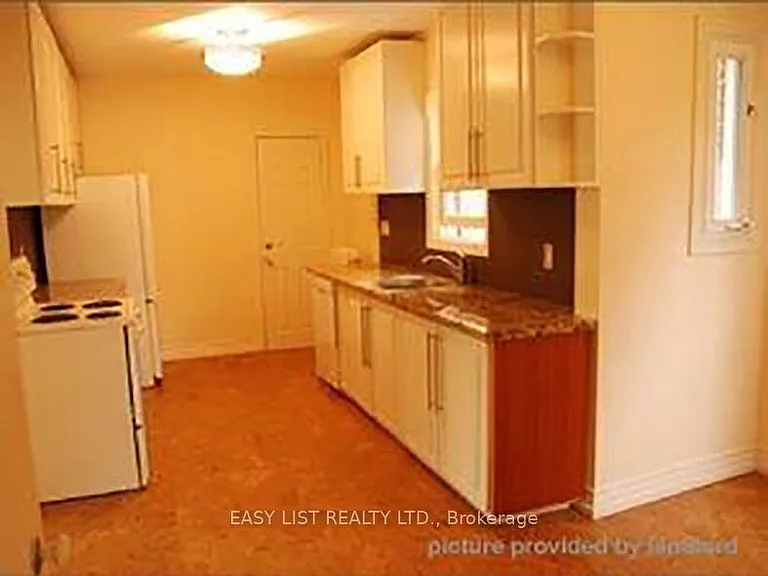 205 Ridley Blvd — Photo 21